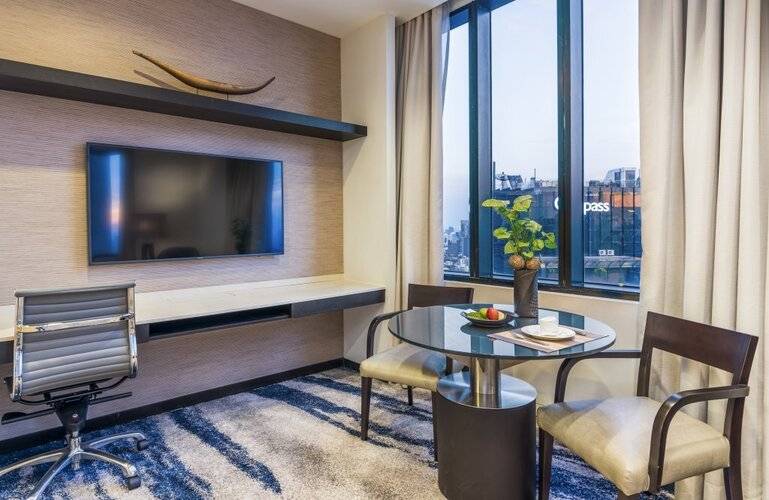 Emporium Suites by Chatrium