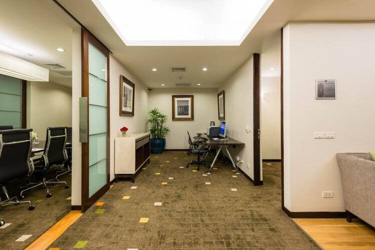 Emporium Suites by Chatrium