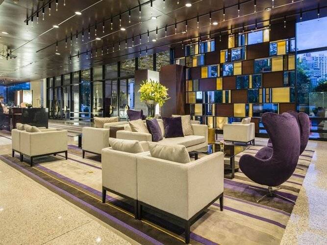 Emporium Suites by Chatrium