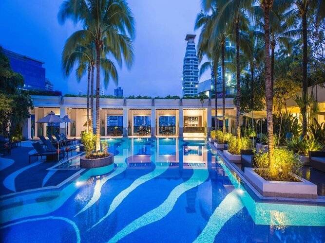 Emporium Suites by Chatrium