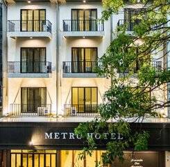 $item['hotel']['name']