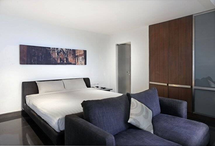S33 Compact Hotel