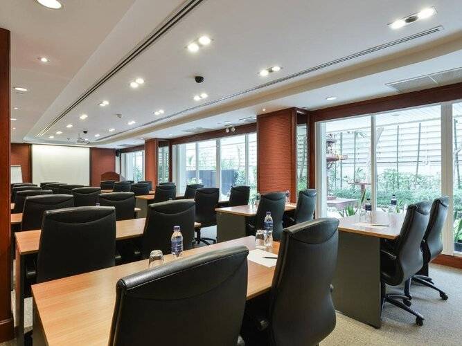 Centre Point Sukhumvit Thong Lo