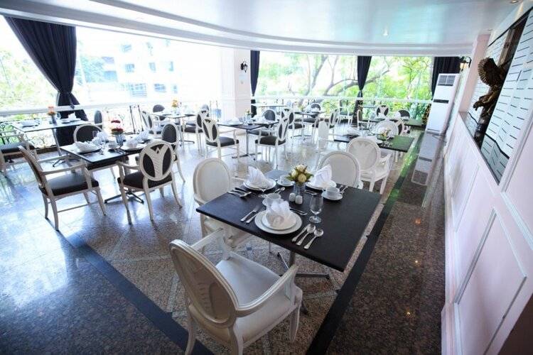 Forum Park Hotel