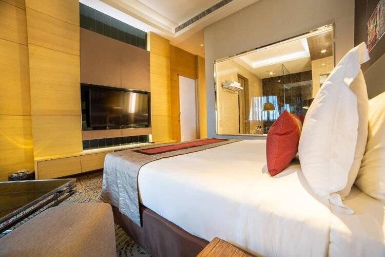 Graceland Bangkok Hotel