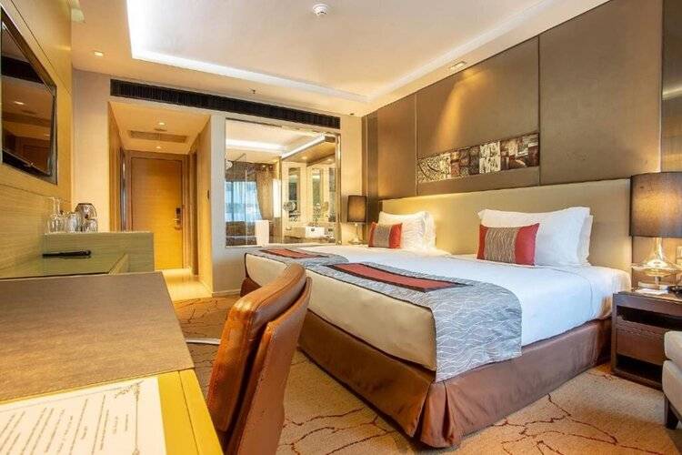 Graceland Bangkok Hotel