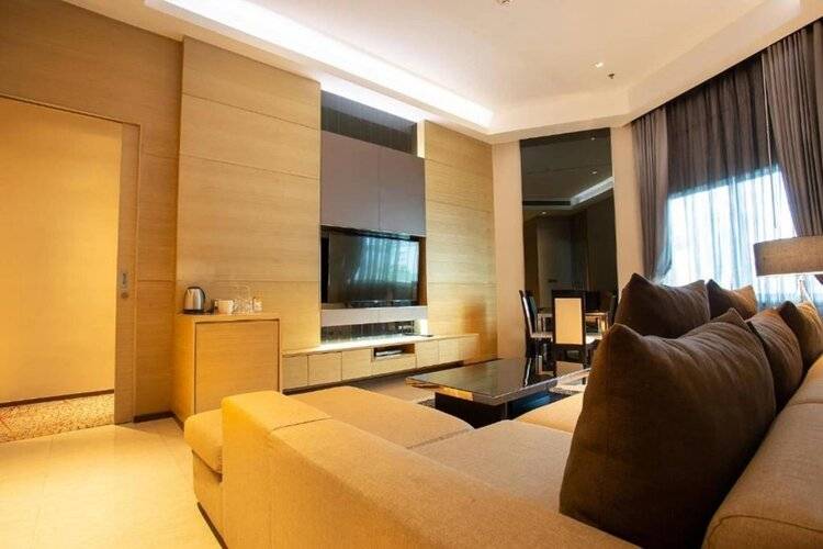 Graceland Bangkok Hotel