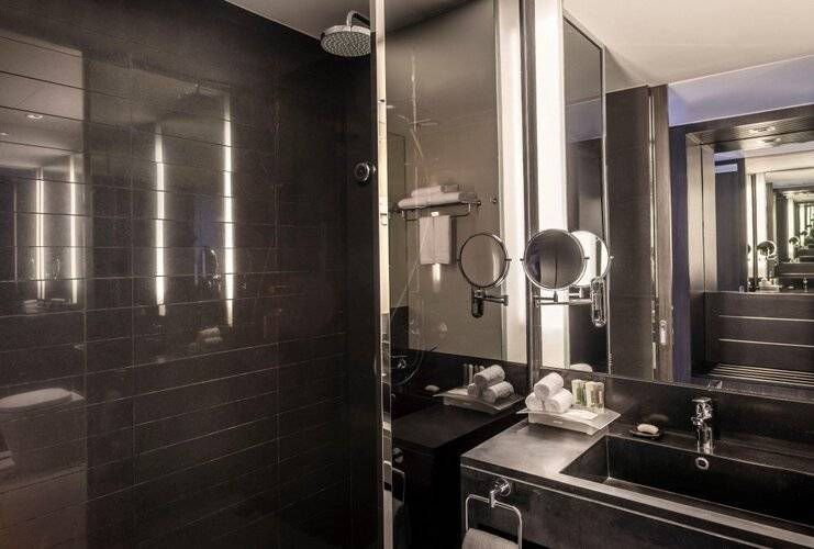Holiday Inn Bangkok Sukhumvit, An Ihg Hotel
