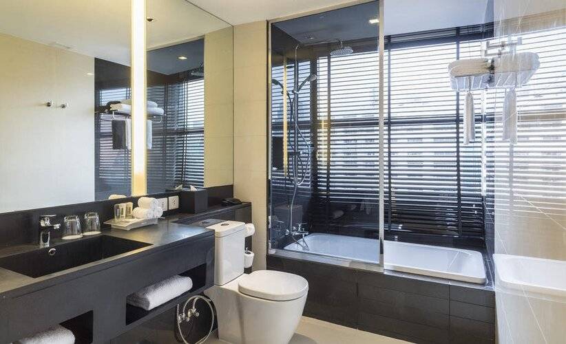 Holiday Inn Bangkok Sukhumvit, An Ihg Hotel