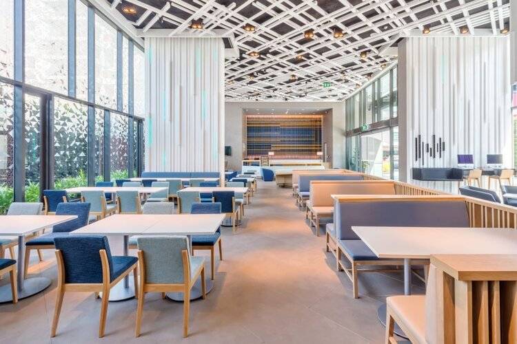 Holiday Inn Express Bangkok Soi Soonvijai