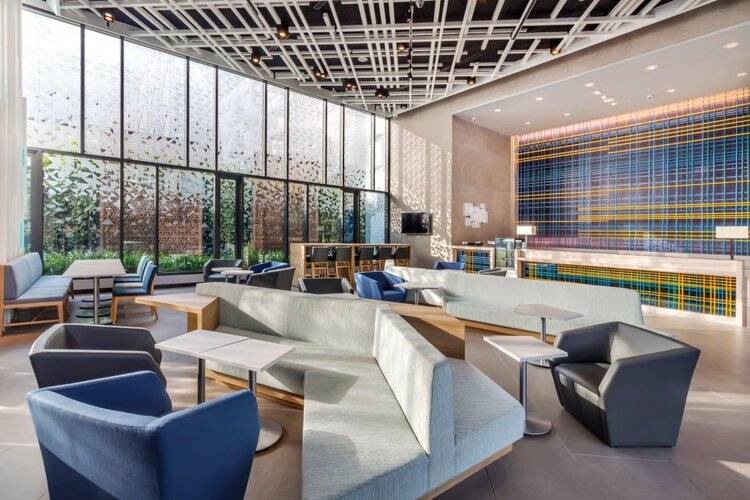 Holiday Inn Express Bangkok Soi Soonvijai