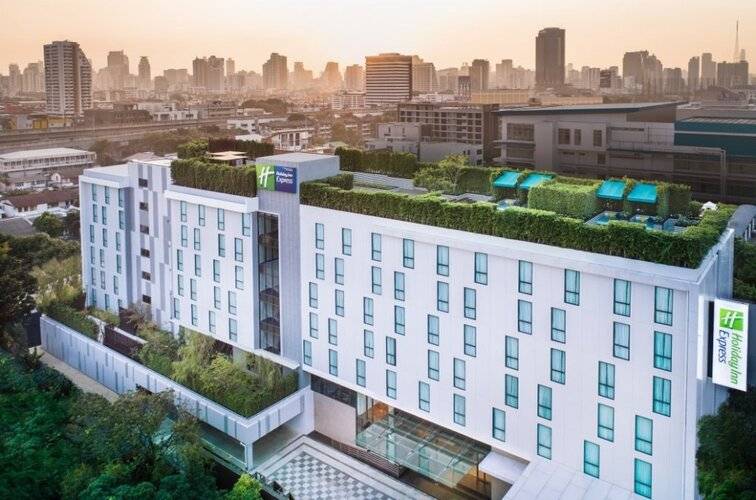 Holiday Inn Express Bangkok Soi Soonvijai
