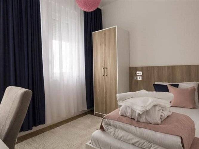Airport Hotel