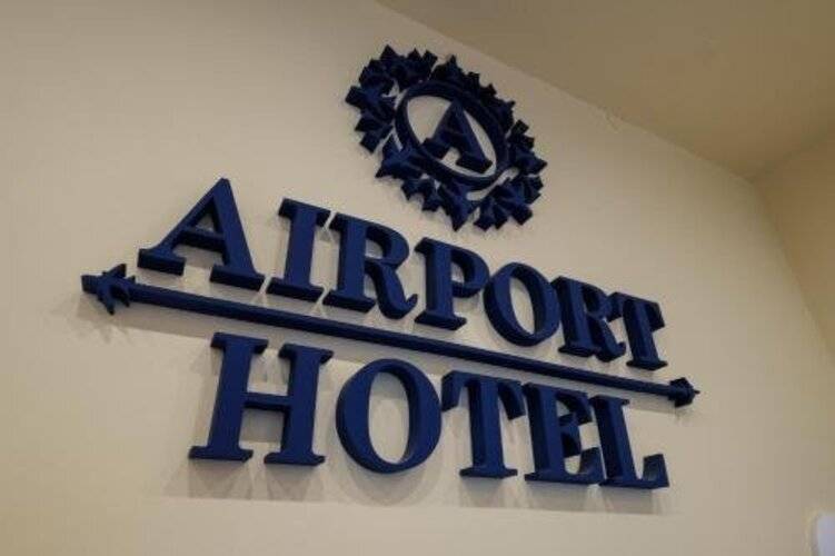 Airport Hotel