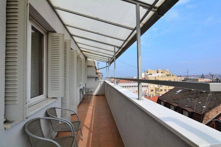 Apartment Dositejeva