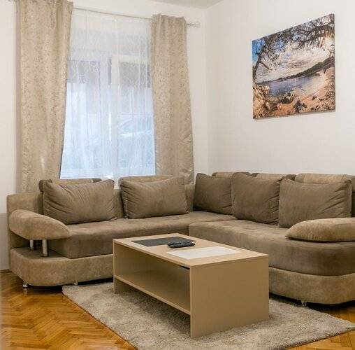 Apartment Dositejeva