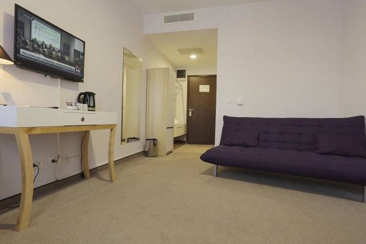 BLEECKER Hotels