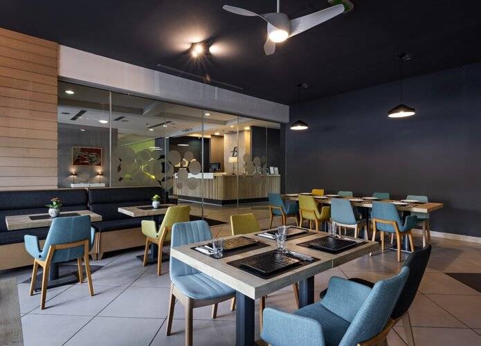 BLEECKER Hotels