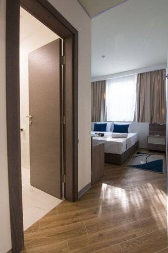 Hotel Omia