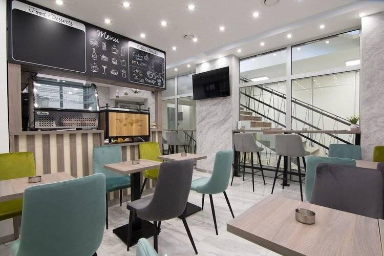 Hotel Omia
