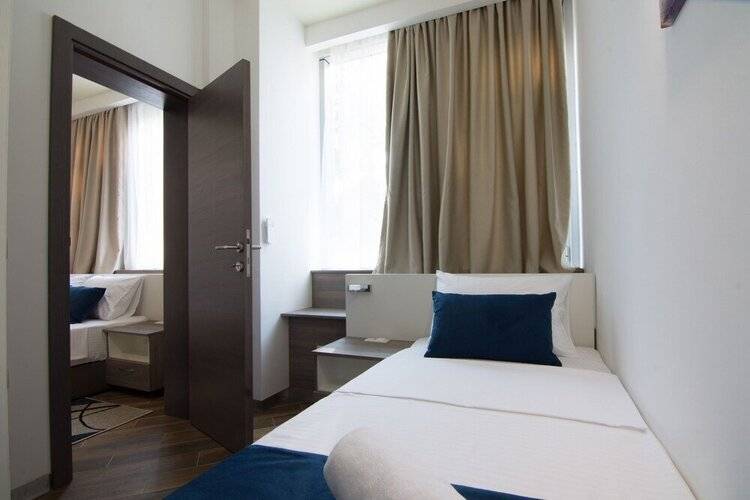 Hotel Omia
