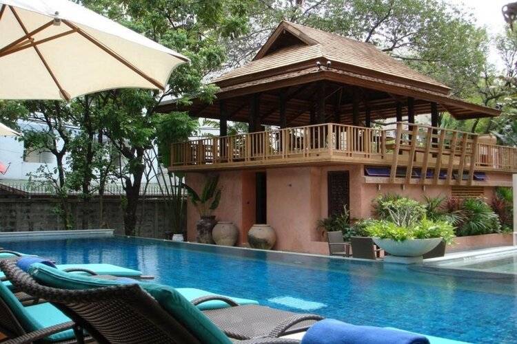 Ariyasomvilla