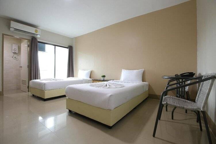 CK2 Hotel