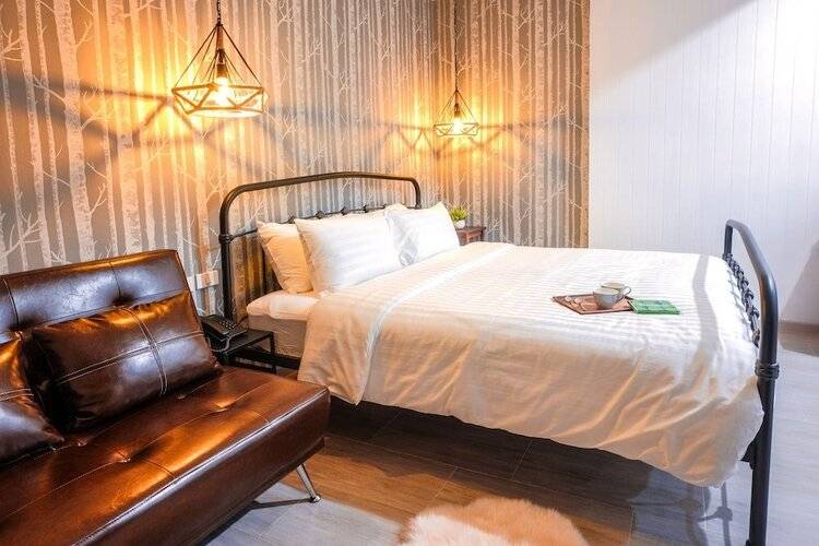 Hide and Seek Boutique Hometel