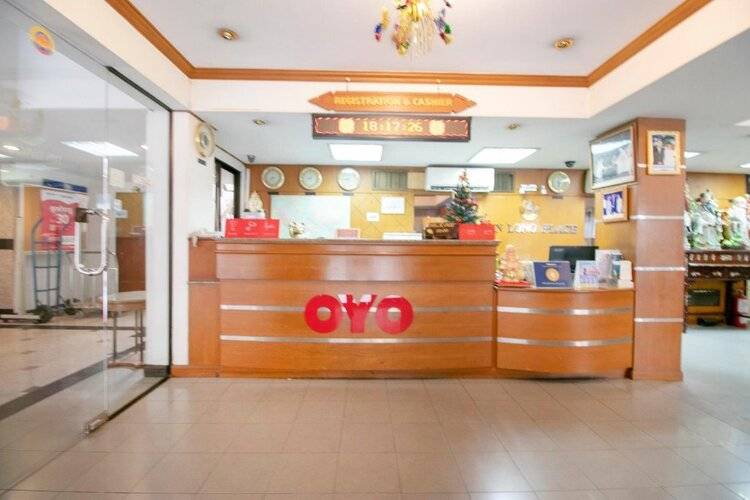 Oyo 75385 Hotel Win Long (Vaccinated Staff)