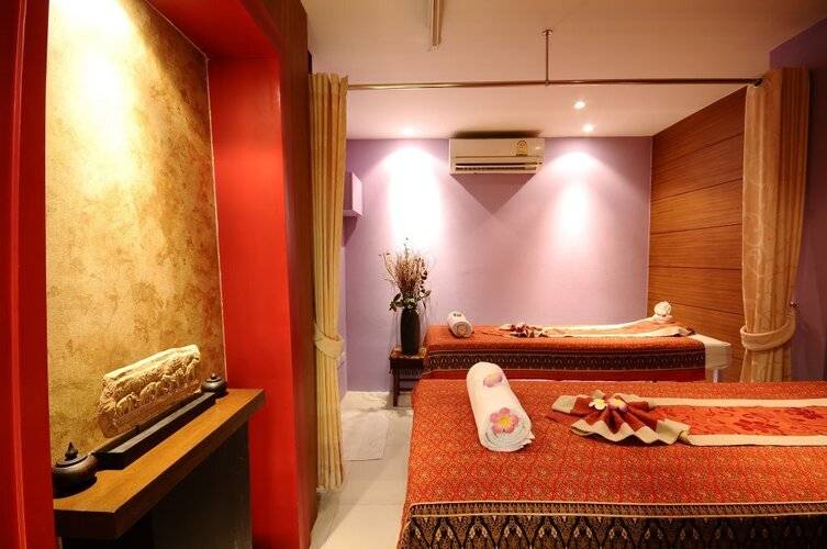 Oyo 75385 Hotel Win Long (Vaccinated Staff)