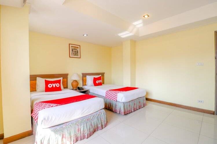 Oyo 75385 Hotel Win Long (Vaccinated Staff)