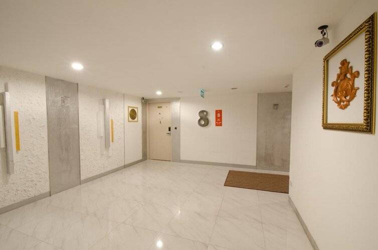 iCheck Inn Residences Sathorn
