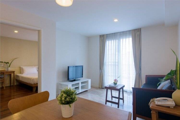 Sabai Sathorn