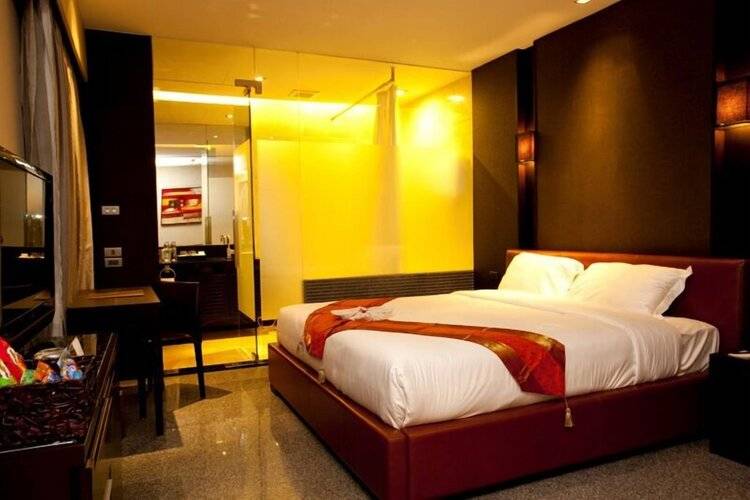 Pietra Ratchadapisek Bangkok