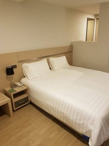 Samyan Serene Hotel