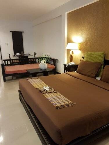 Siam Piman Hotel
