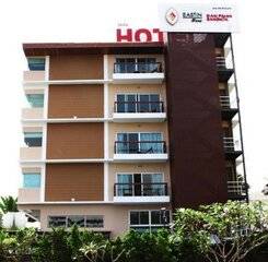 $item['hotel']['name']