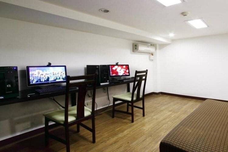 Siam Piman Hotel