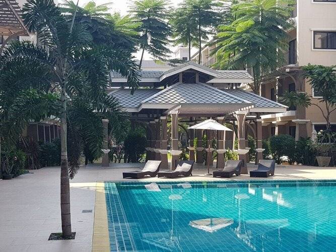 Summer Tree Hotel