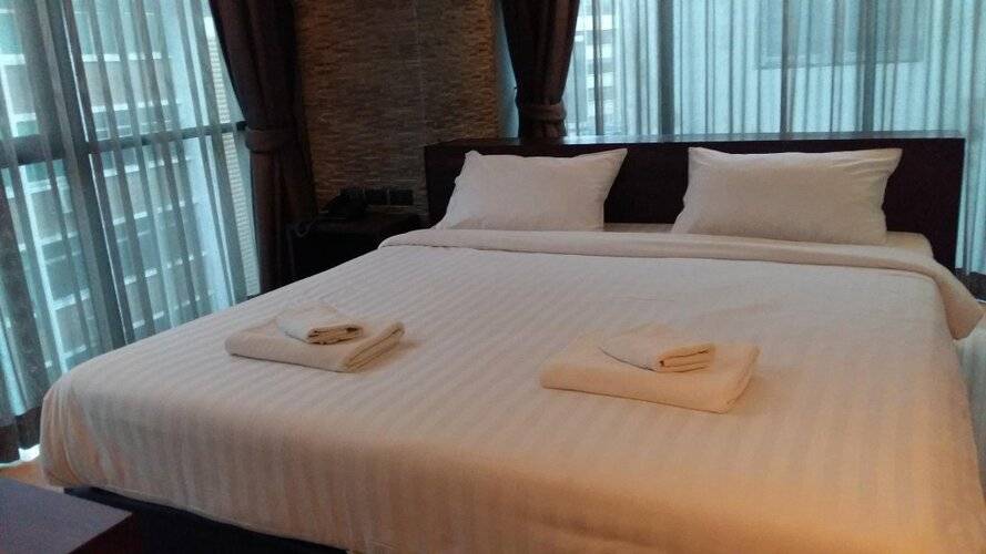 The Bangkok Airport Link Suite