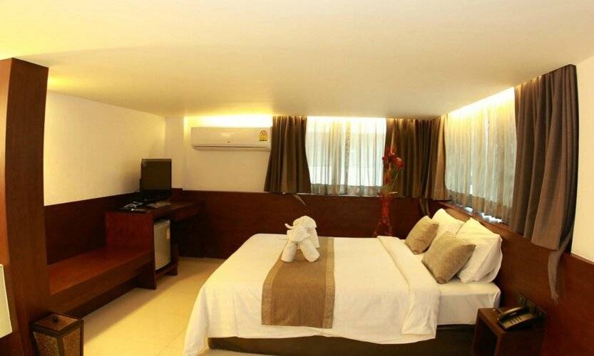 The Bangkok Airport Link Suite