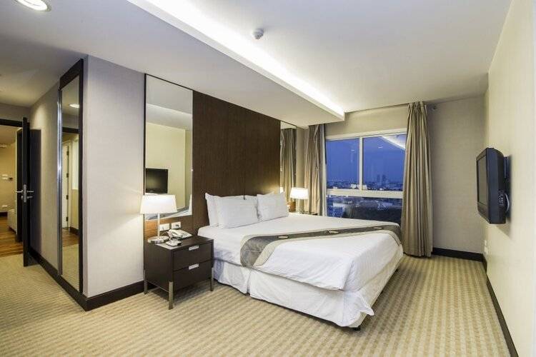 The Narathiwas Hotel & Residence Sathorn Bangkok