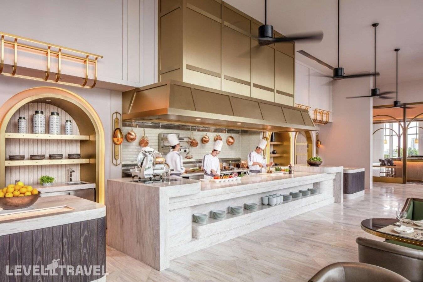 фотографии отеля Waldorf Astoria Bangkok в Таиланд(Бангкок) - фото №34