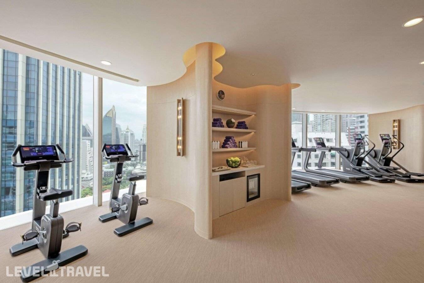 фотографии отеля Waldorf Astoria Bangkok в Таиланд(Бангкок) - фото №13