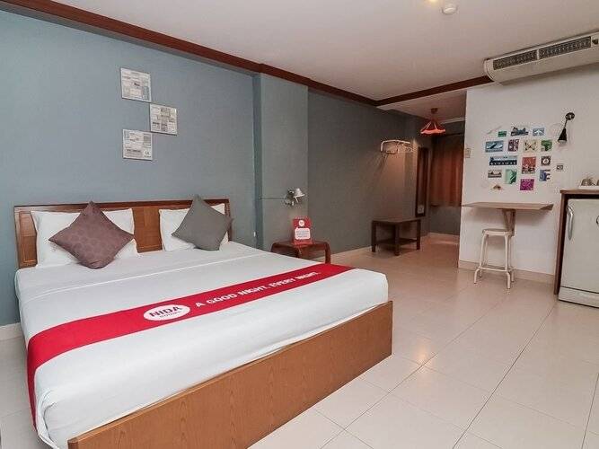Howard Square Boutique Hotel