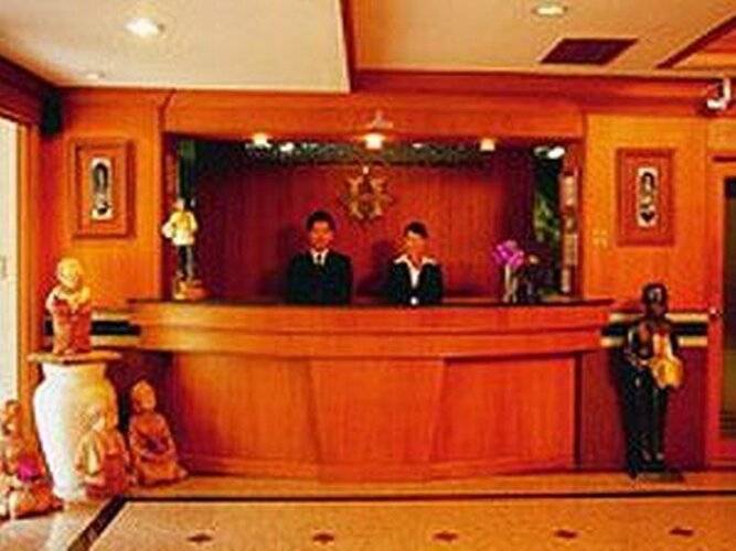 Howard Square Boutique Hotel