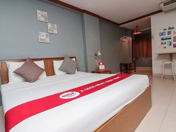 Howard Square Boutique Hotel