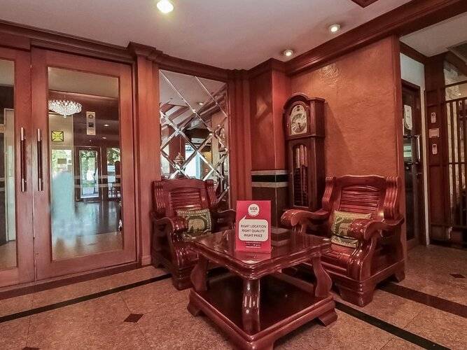 Howard Square Boutique Hotel