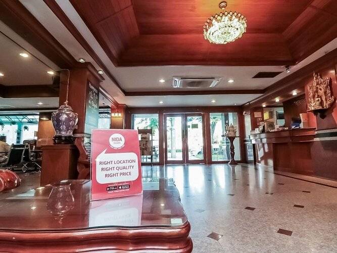 Howard Square Boutique Hotel