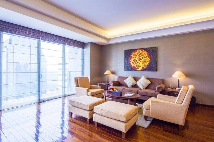 Column Bangkok Hotel
